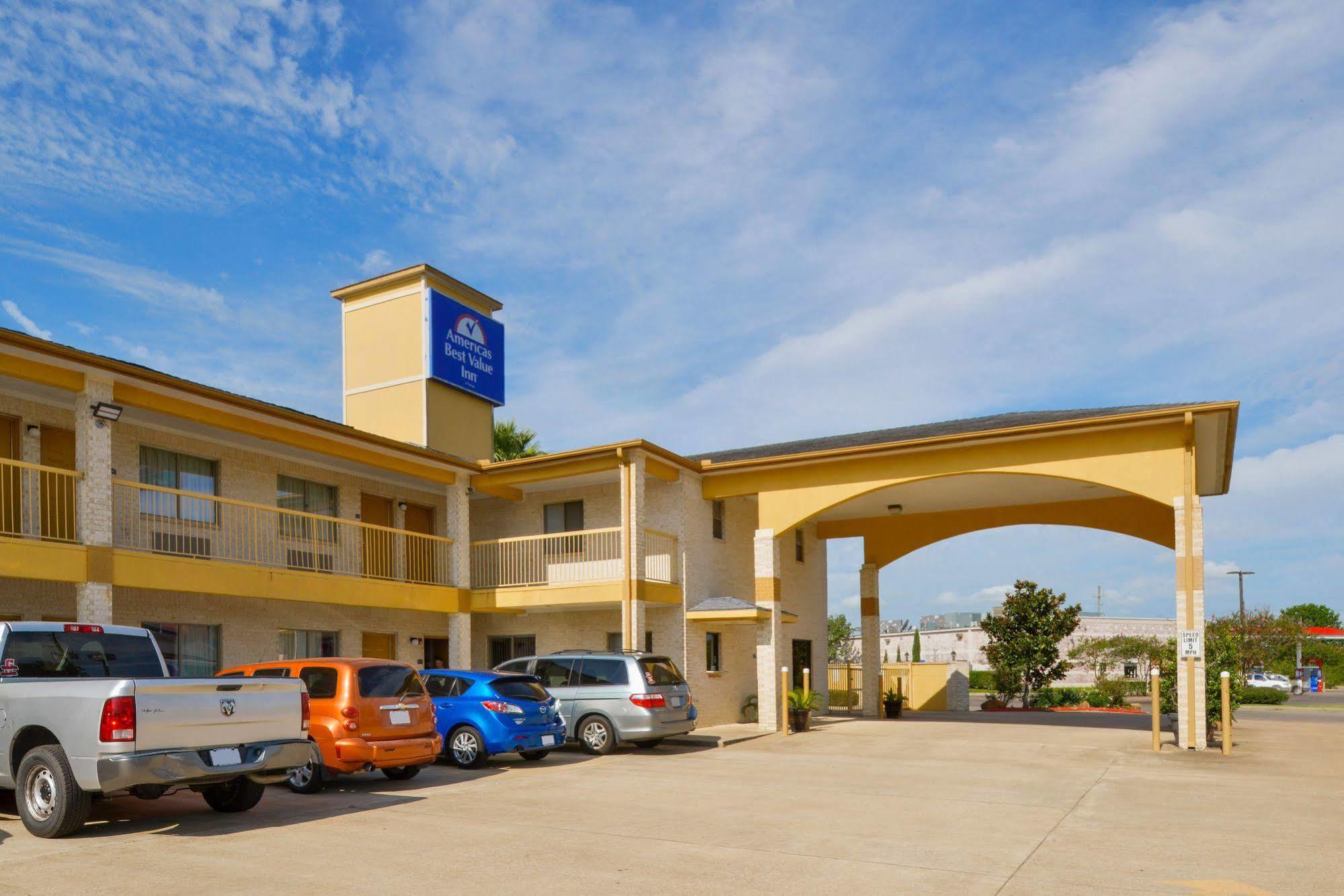 Americas Best Value Inn & Suites Waller/Prairie View Kültér fotó